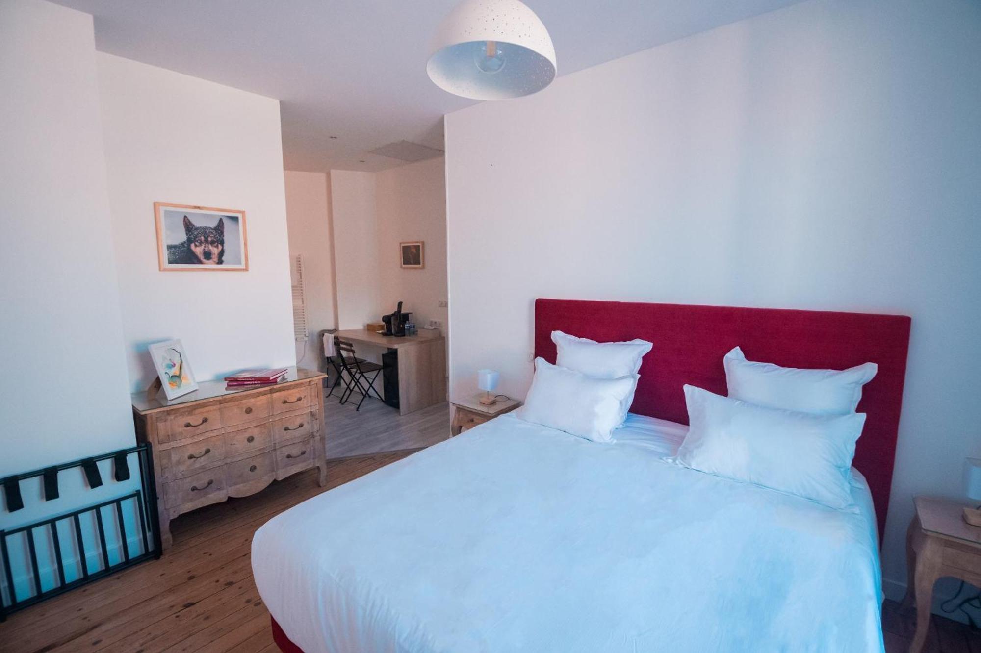 Cedreblanc Bed & Breakfast Saint-Emilion Exterior photo